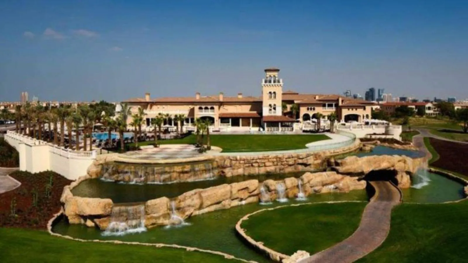 Serene 2-Bed Haven In Jumeirah Golf Estates Dubai Apartment